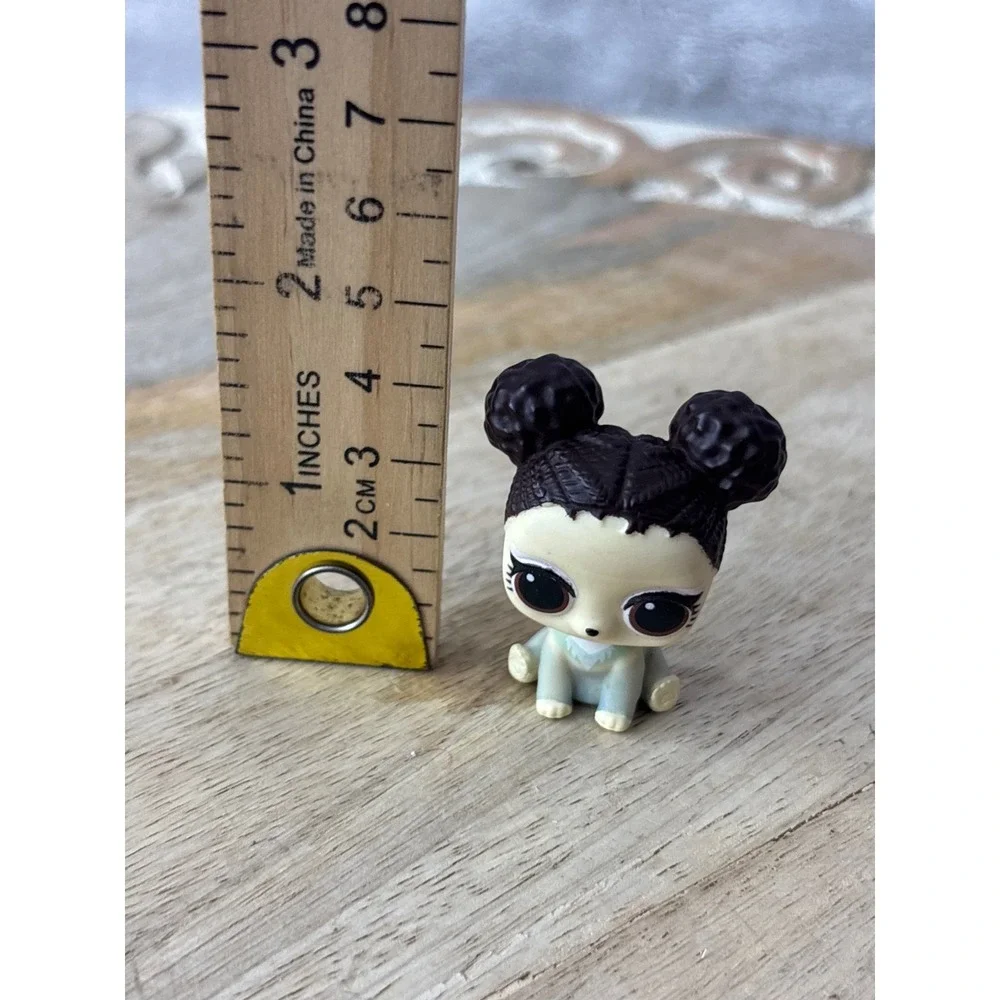MGA Entertainment LOL Surprise Pets Series 3 Wave 1 Hops Paws Puppy Dog Figure